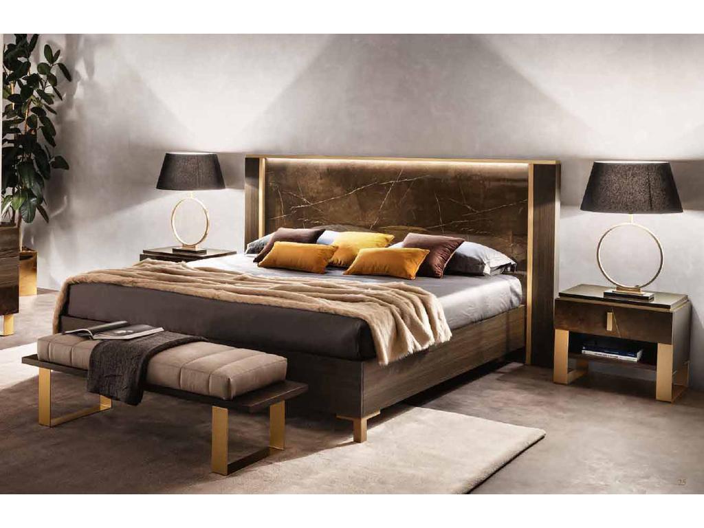 Arredo Classic кровать двуспальная 180х200 (венге, коричневый, золото) Essenza