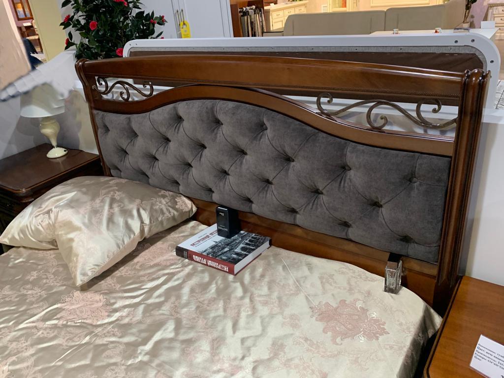 Liberty кровать двуспальная 160х200 с с мягким элементом (орех милано, ткань) Сильвия