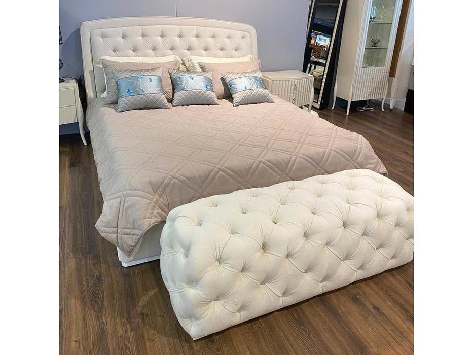 Fratelli Barri кровать двуспальная 180х200 ткань JEANIE-02 (белый глянцевый лак) Rimini