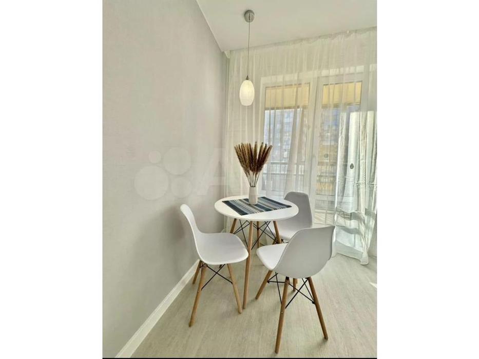 ESF стол обеденный круглый (белый)