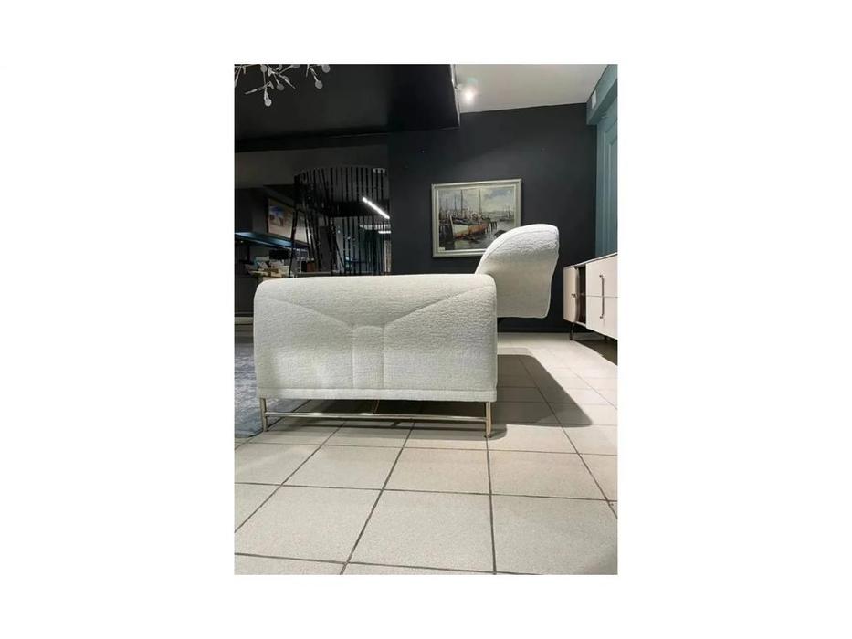 Dogtas диван 3-х местный  (белый) Brita