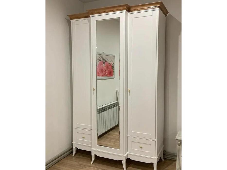 МастМур шкаф 3-х дверный с зеркалом (ваниль) Римини