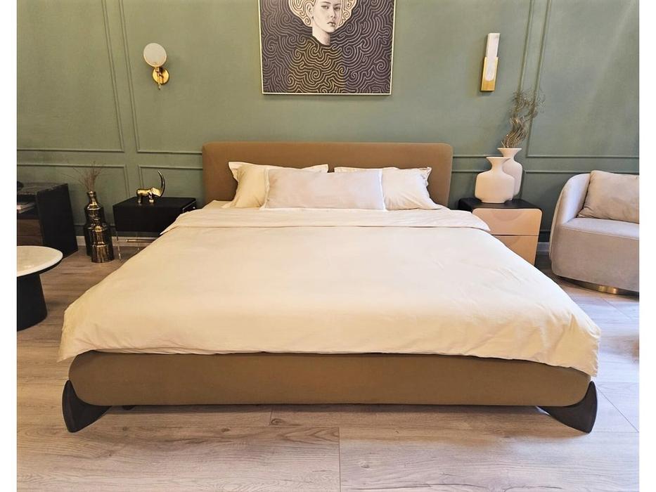 STG кровать двуспальная 180х200 (бежевый) Softbay M