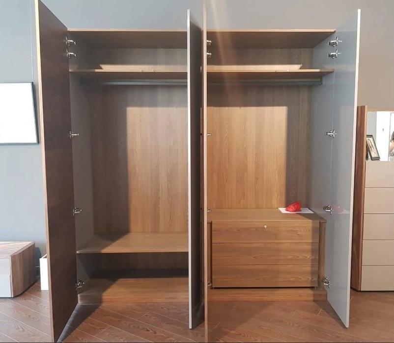 Mod Interiors шкаф 4 дверный  (орех) Avila